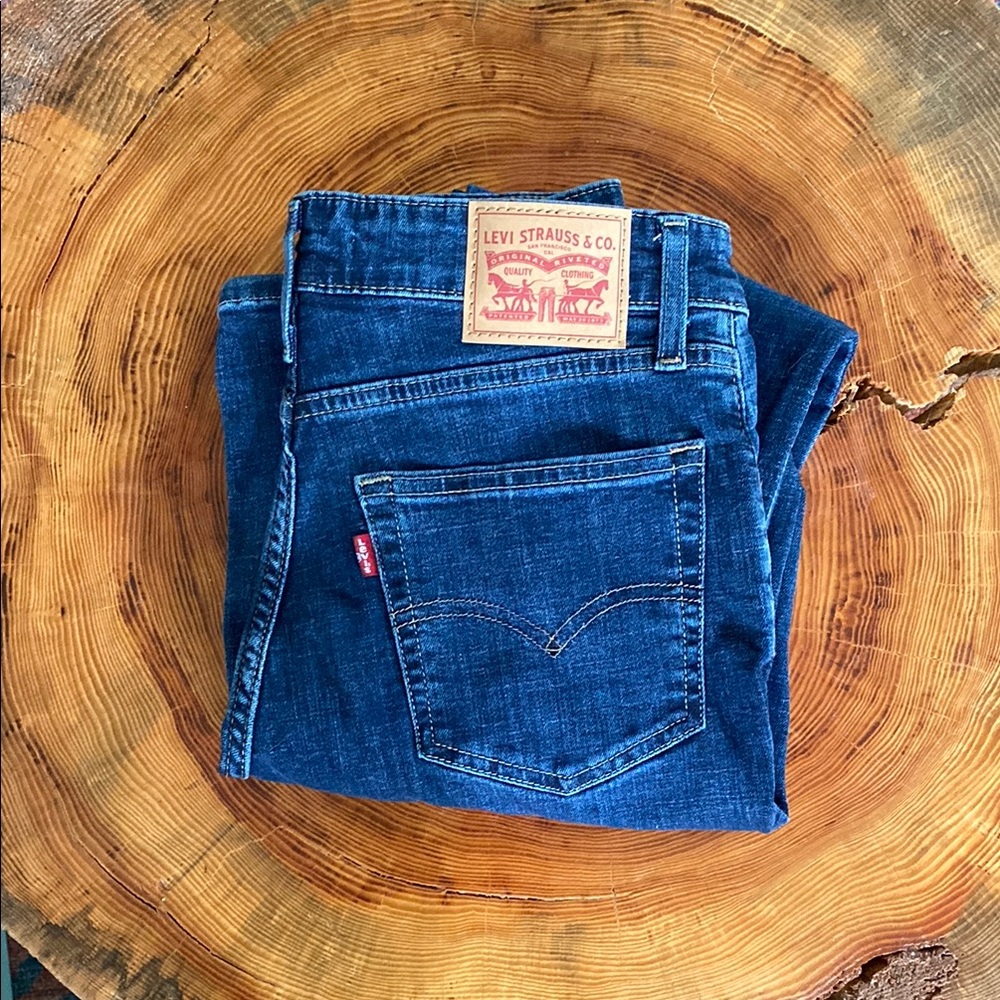 Women's Blue Jeans